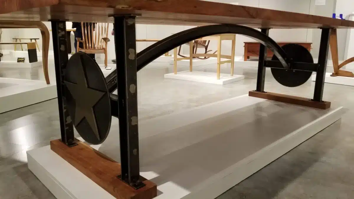 DIY Arched Beam Table Base - ARCHE