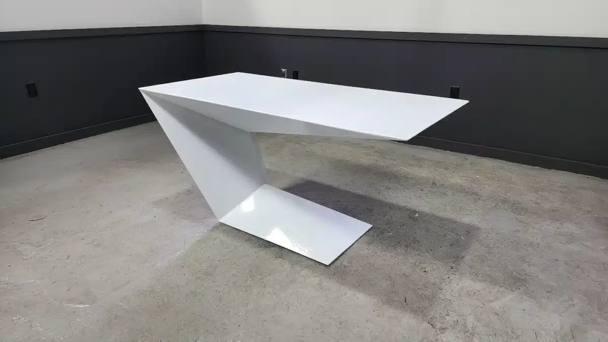 DIY Cantilever Dining Table - PRISMA