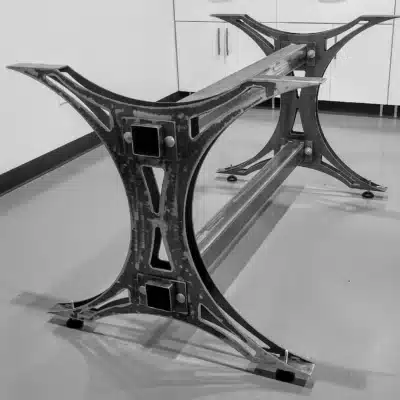 DIY Modern Industrial Table Base - XAVAX